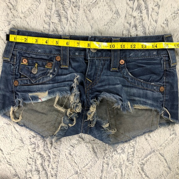 True Religion • Joey Cut Off Shorts - Picture 6 of 8